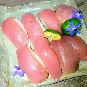 マグロ握り寿司